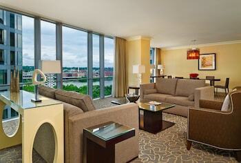 Hotel Le Meridien Arlington