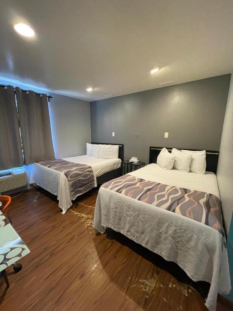 Hotel Americas Best Value Inn Madison