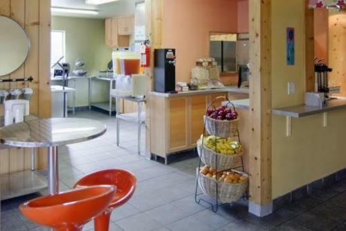 Hotel Americas Best Value Inn Madison