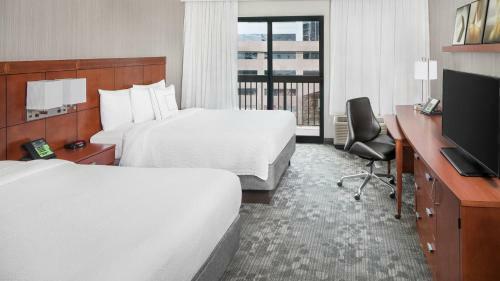 Hotel Courtyard Jersey City Newport