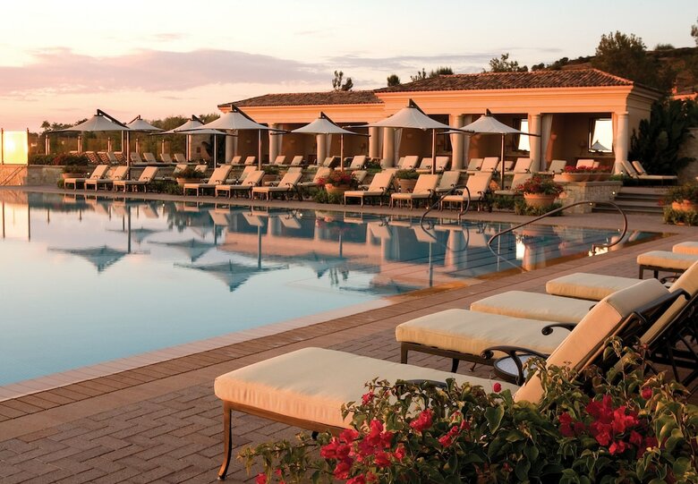Hotel Resort At Pelican Hill