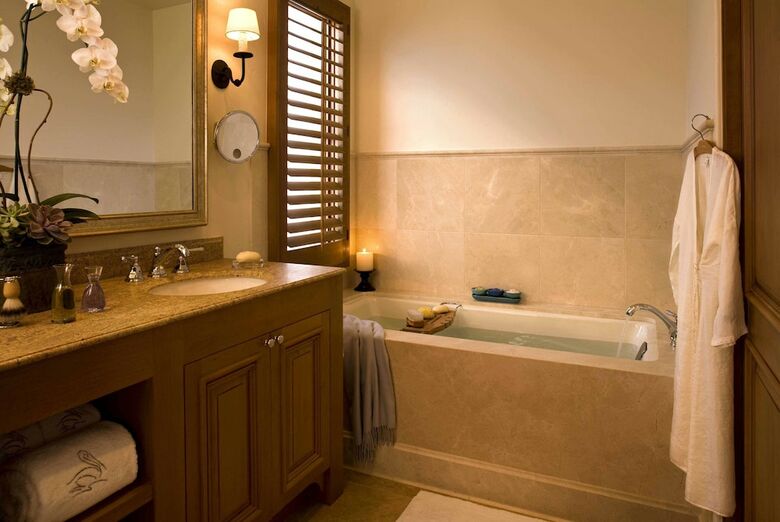 Hotel Resort At Pelican Hill