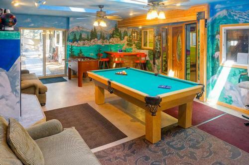 Hodge Podge Lodge By Tahoe Management Services