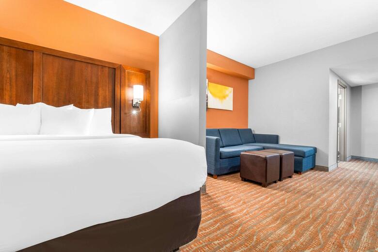 Hotel Comfort Suites Jackson