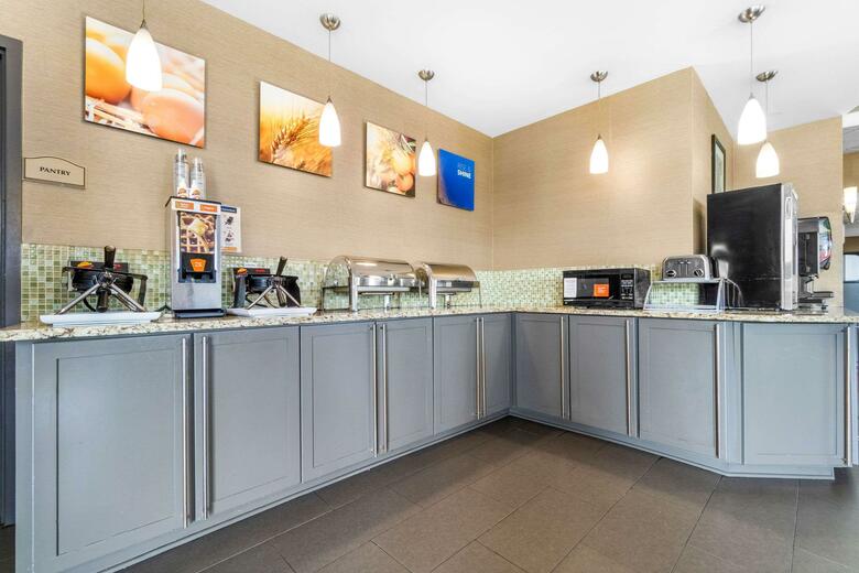 Hotel Comfort Suites Jackson