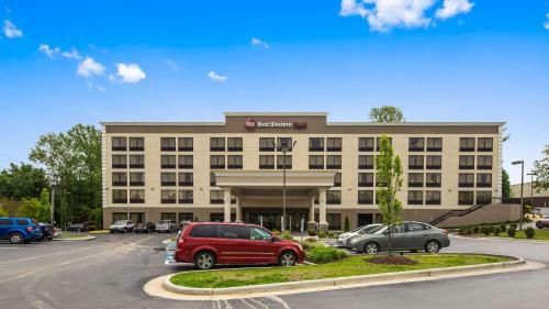 Hotel Best Western Plus Hanes Mall