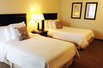 Eastland Suites Hotel & Conference Center