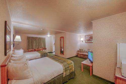 Motel Brandin' Iron Inn