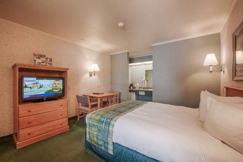 Motel Brandin' Iron Inn