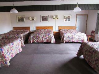 Hotel Yellowstone Country Inn
