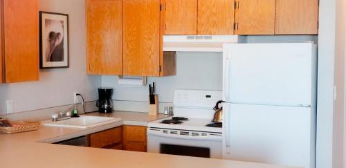 Hotel Nye Beach Condos At Pacific Crest