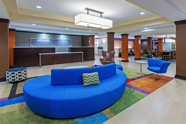 Hotel Fairfield Inn & Suites By Marriott Rogers