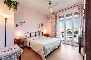 Bed & Breakfast Residenza Giulia
