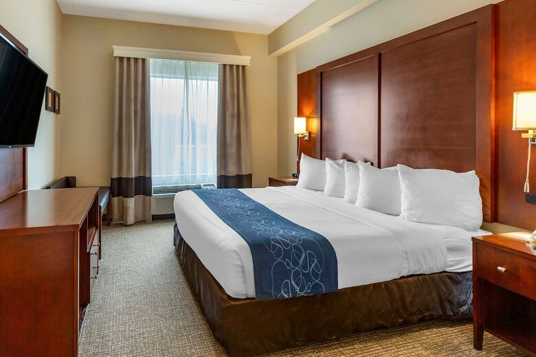 Hotel Comfort Suites Manassas