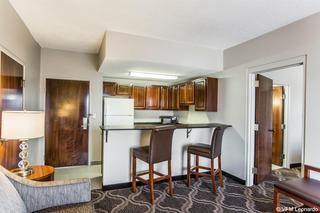Motel Comfort Suites Pineville