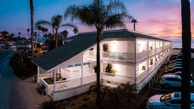 Del Mar Motel On The Beach