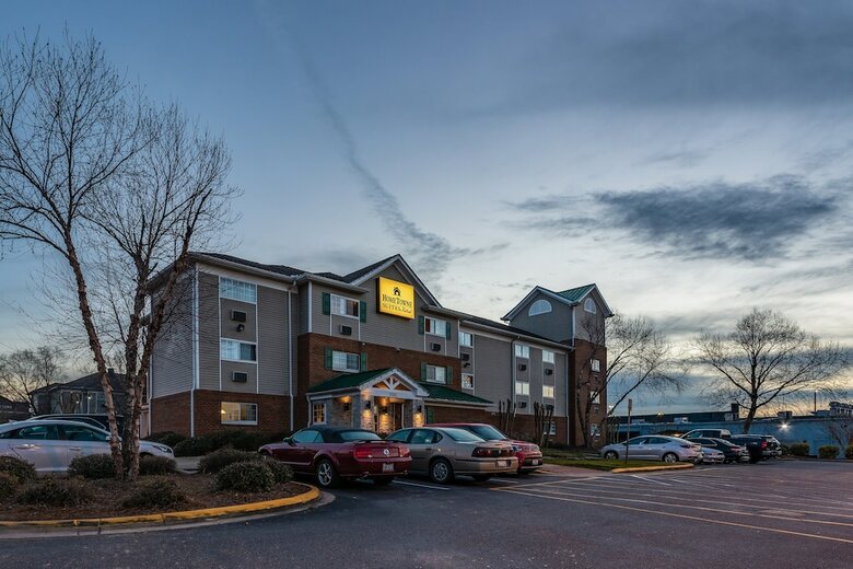 Hotel Suburban Extended Stay Concord