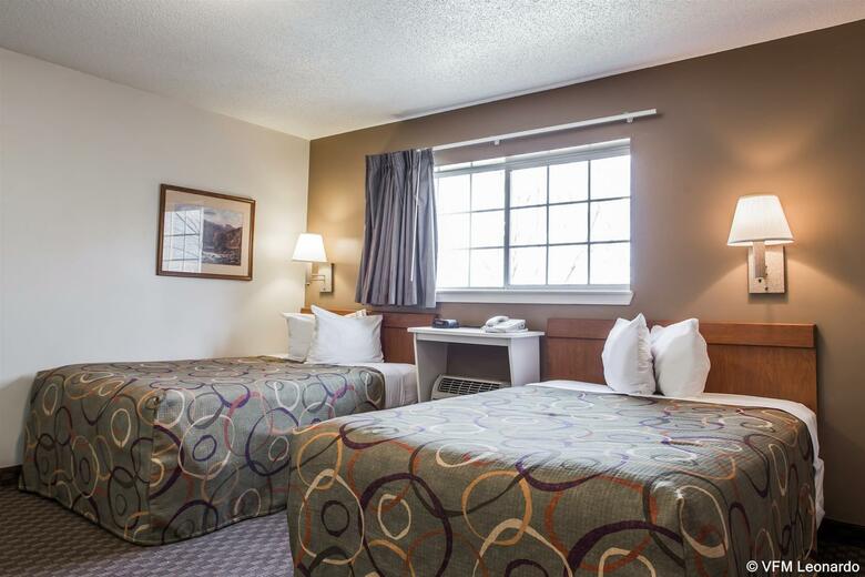 Hotel Suburban Extended Stay Concord