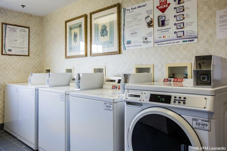 Hotel Suburban Extended Stay Concord