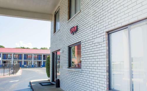 Motel 6 Cookeville