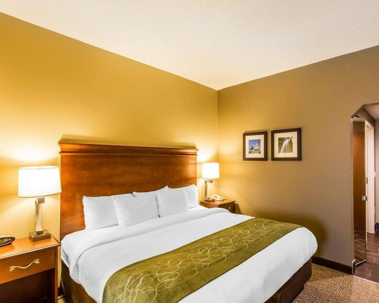 Hotel Comfort Suites Cookeville