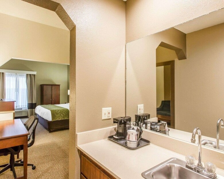 Hotel Comfort Suites Cookeville