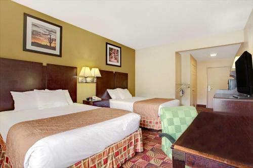 Hotel Days Inn & Suites Ridgeland
