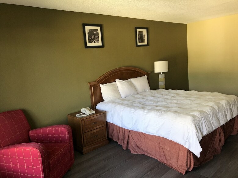 Hotel Americas Best Value Inn - Wilson