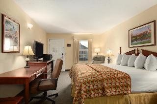 Motel Baymont Inn & Suites - Calhoun
