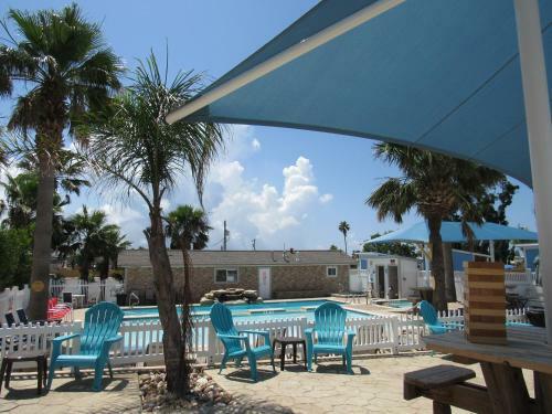 Motel Tropic Island Resort