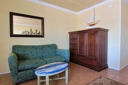 Shark Reef Resort Motel & Cottages