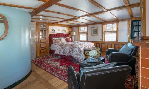 The Covington Inn Bed & Breakfast