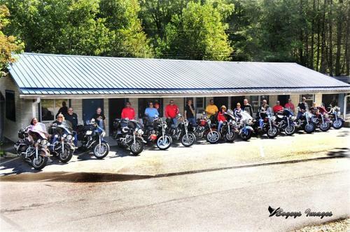 Clarketon Motel - Maggie Valley