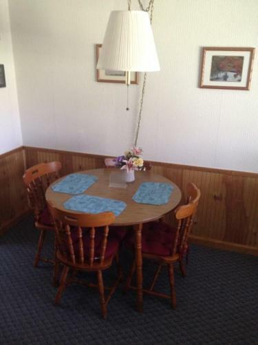The Chalet Motel & Apartments