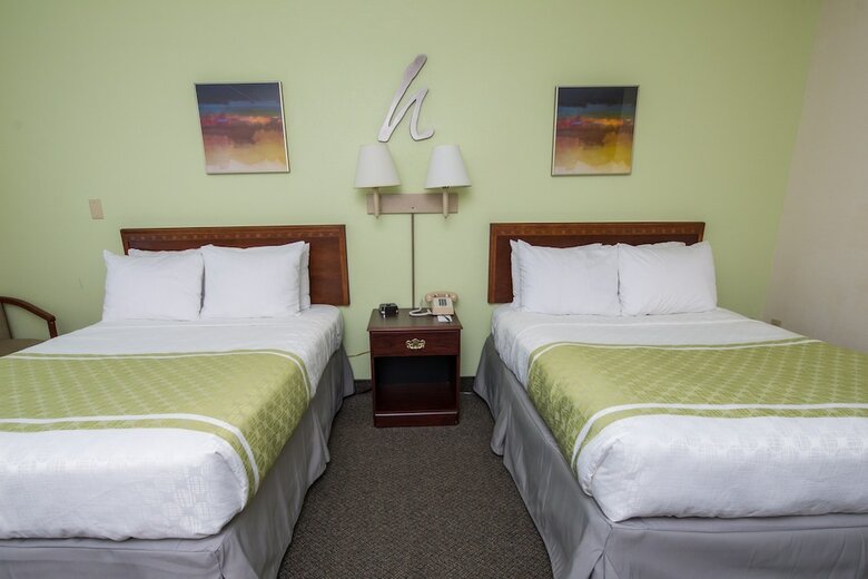 Hope Hotel And Richard C. Holbrooke Conference Center