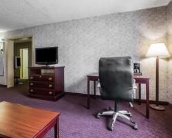 Hotel Quality Inn And Suites Kingston