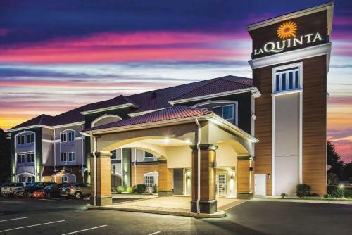 Hotel La Quinta Inn & Suites Chambersburg