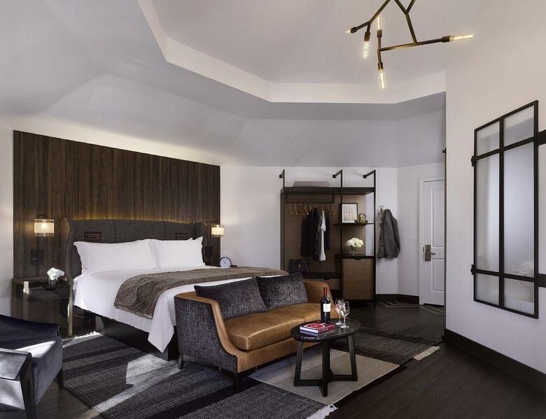 Hotel Villagio Inn And Spa