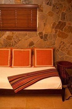 Hotel Villagio Inn And Spa