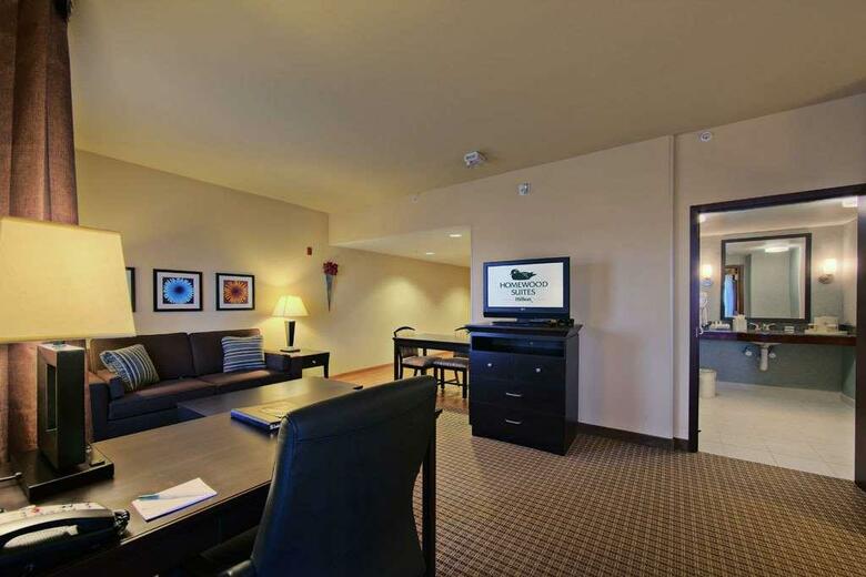 Hotel Homewood Suites- Lancaster- California