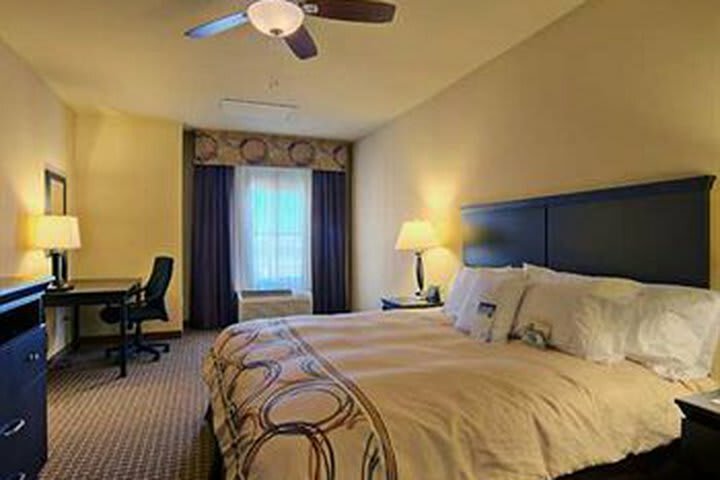 Hotel Homewood Suites- Lancaster- California