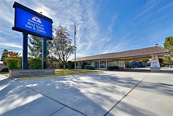 Hotel Americas Best Value Inn & Suites - Lancaster