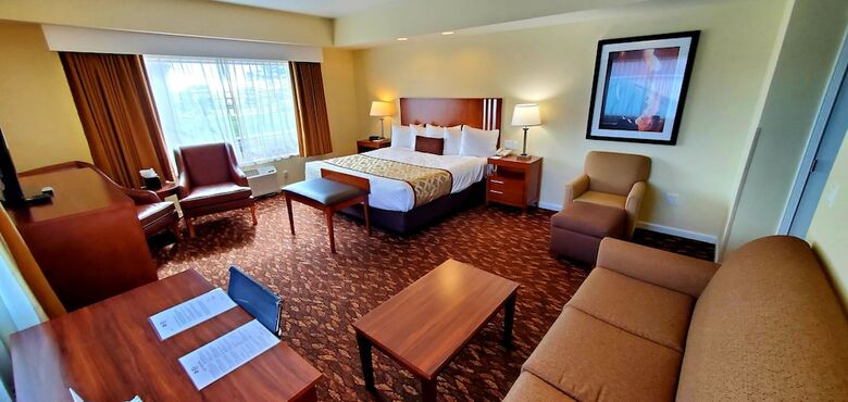 Hotel Best Western Plus Northwoods Inn