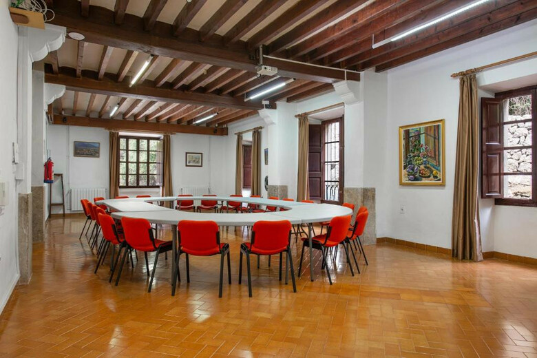Hostal Santuari De Lluc