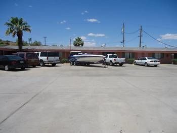 Motel River Valley Inn