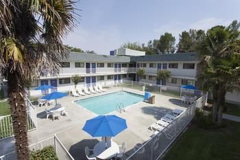 Motel 6 Davis - Sacramento Area