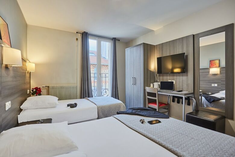 Hotel Hipotel Paris Buttes Chaumont