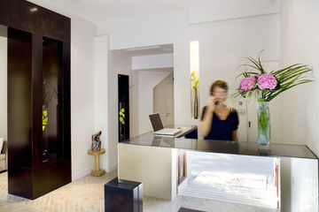 Hotel Marceau Champs Elysees