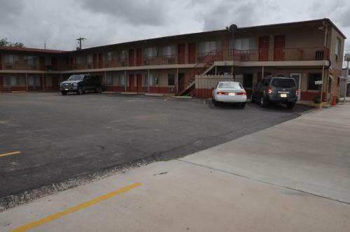 Motel Budget Inn Snyder