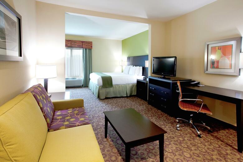Holiday Inn Express Hotel & Suites Clemson - University Area